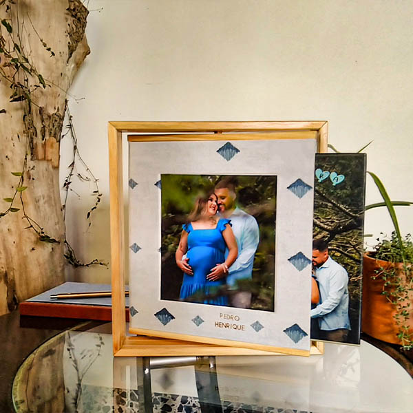 Caixa quadro Tangara em madeira para álbum de fotos Gestante - Ensaio de casal - Casamento