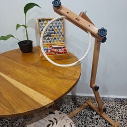 Suporte para bastidor de chão