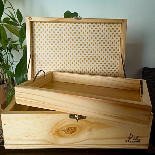 Caixa-guarda-memorias-em-madeira