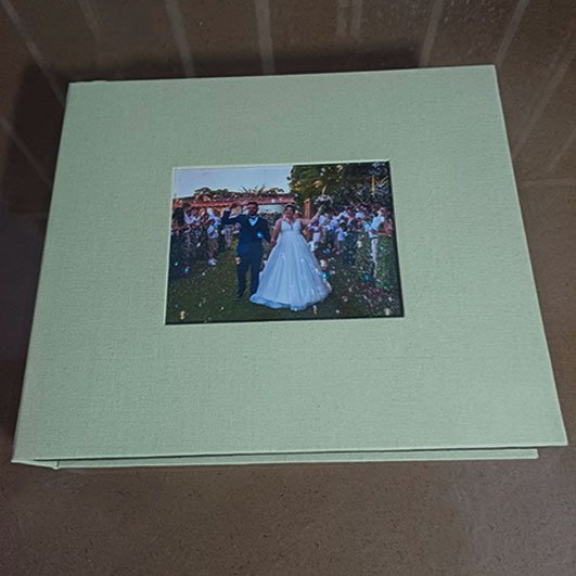 caixa-para-fotografo-profissional-album-e-pen-drive-liles-designer