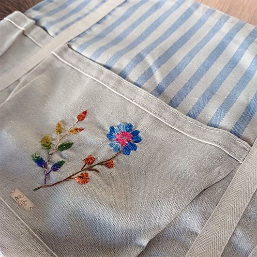 bolsa-em-linho-ateliê-Liles-Designer