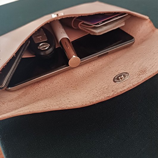 bolsa-pequena-elegante-couro-Liles-Designer